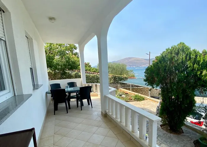 Apartments Iva Alla